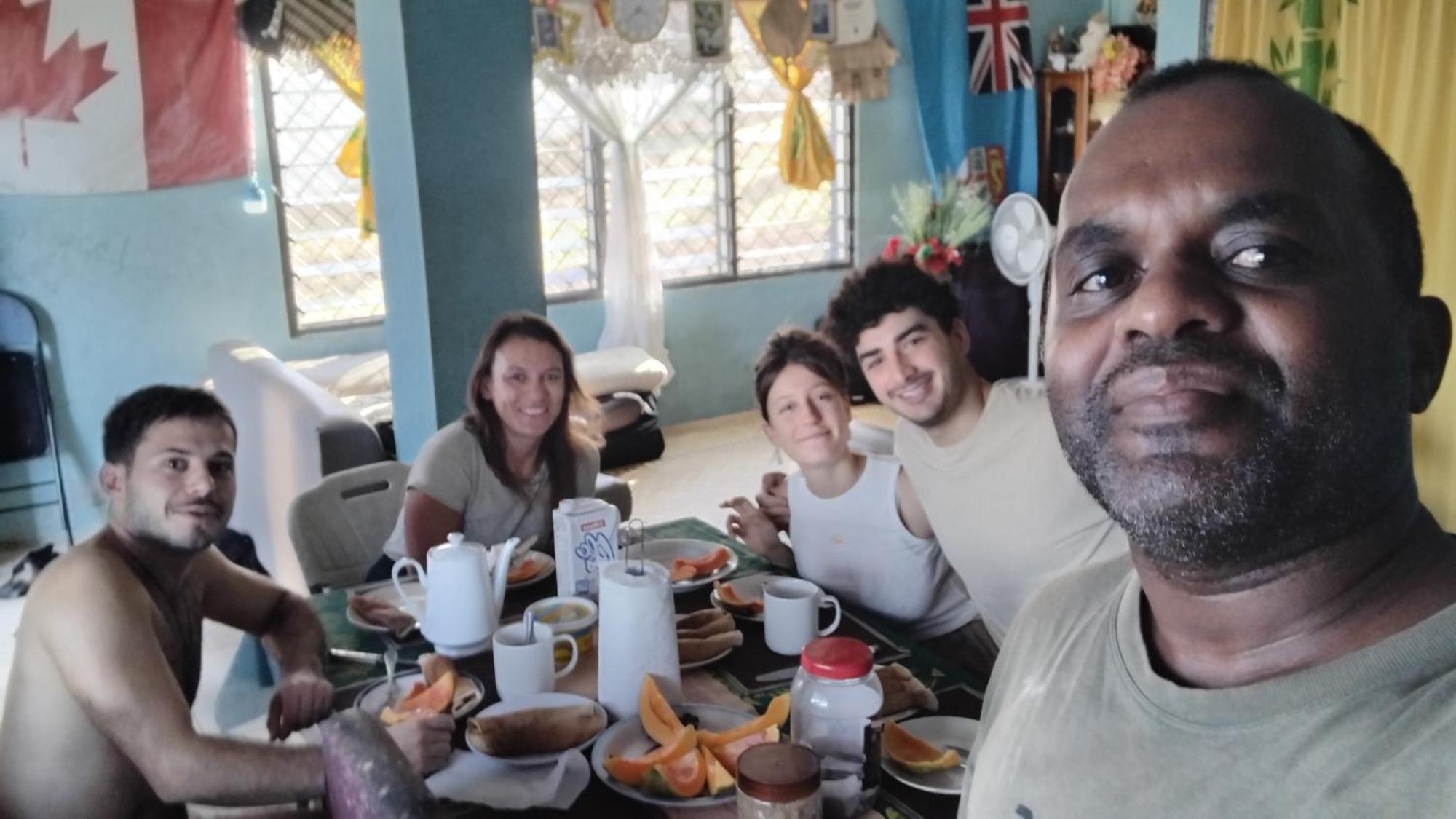 Save'S Homestay Nadi Kültér fotó